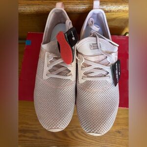 New Balance Women's DynaSoft Nergize v3 Cross Trainers in Light Pink